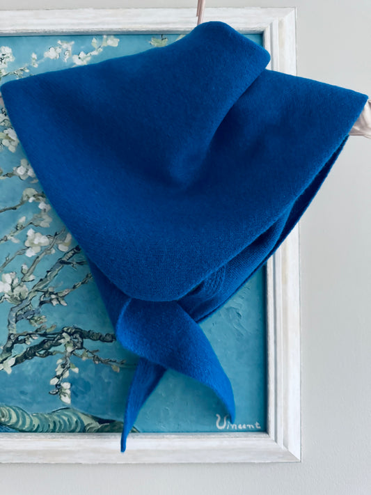 Pure Wool Knit Triangle Scarf - Blue