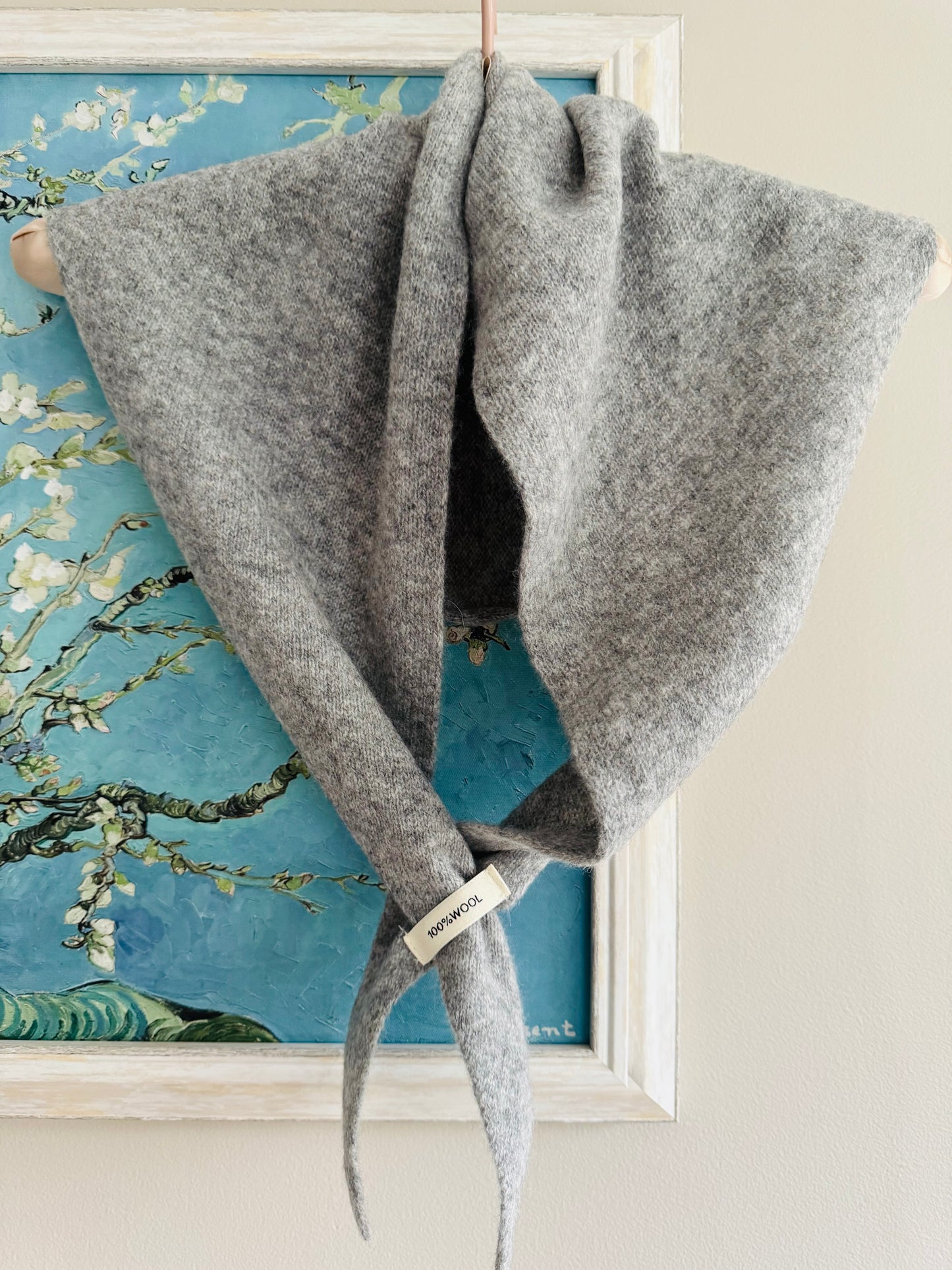 Pure Wool Knit Triangle Scarf - Light Grey