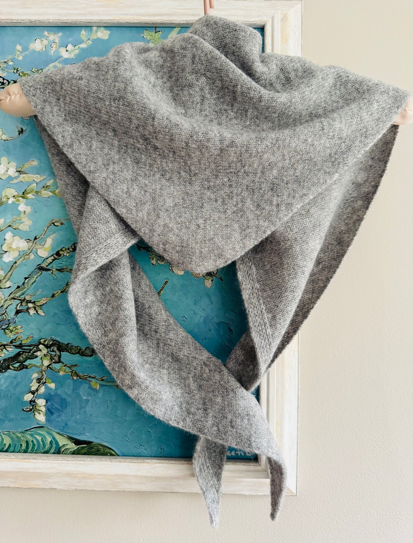 Pure Wool Knit Triangle Scarf - Light Grey